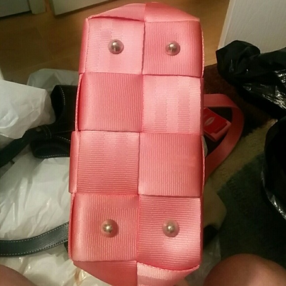 Original Seatbelt Medium Shoulder Bag Tote - Picture 4 of 6